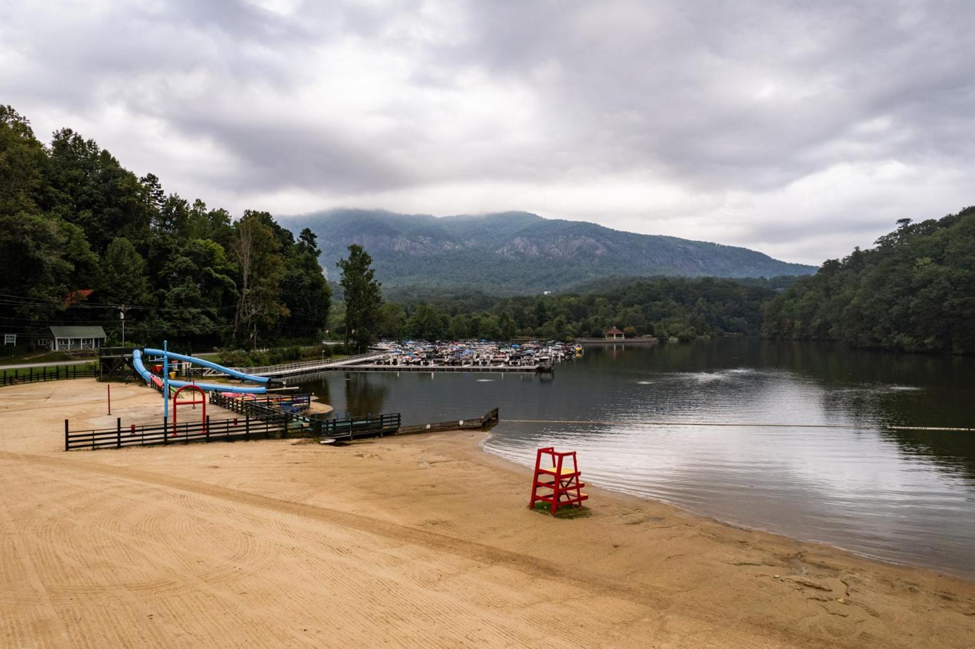 Lake Lure Inn And Spa Exterior foto